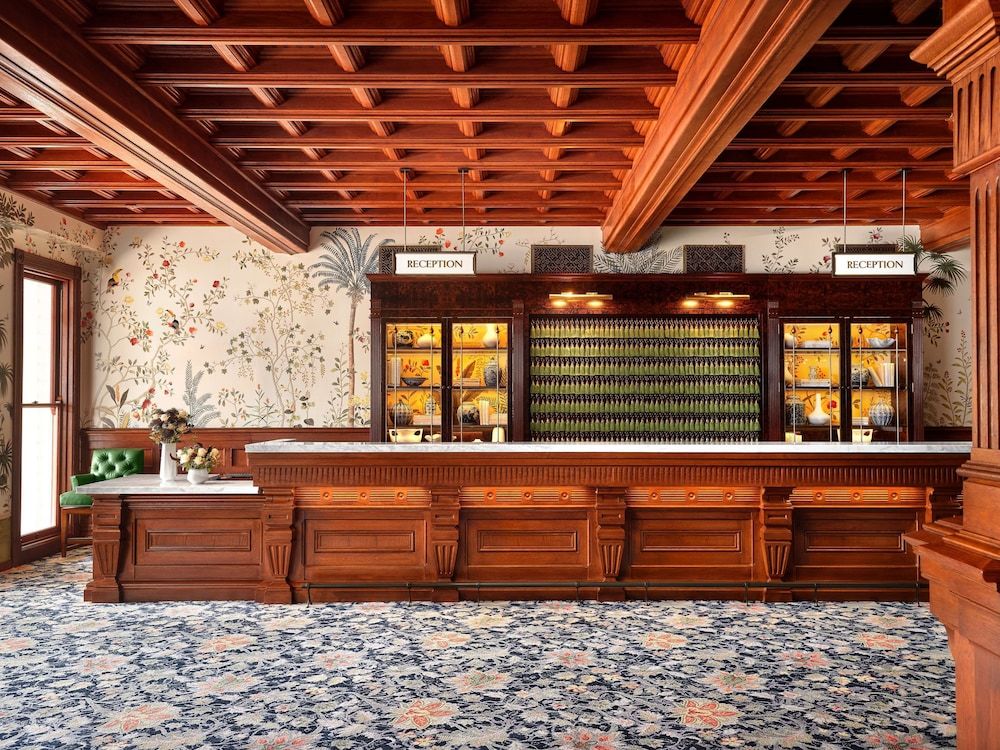 Hotel del Coronado, Curio Collection by Hilton 3