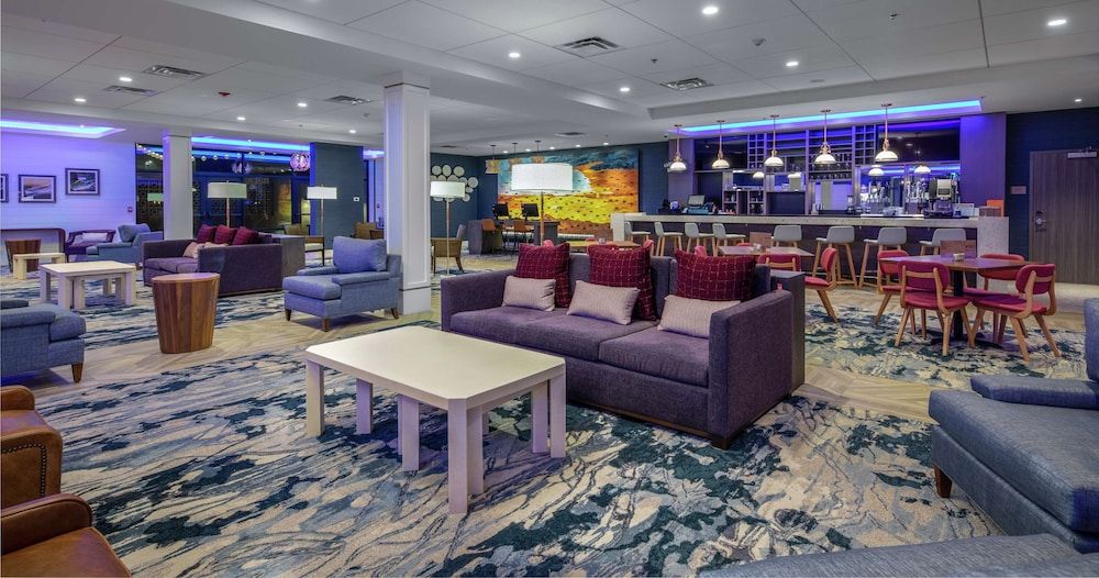 DoubleTree by Hilton Hot Springs 2