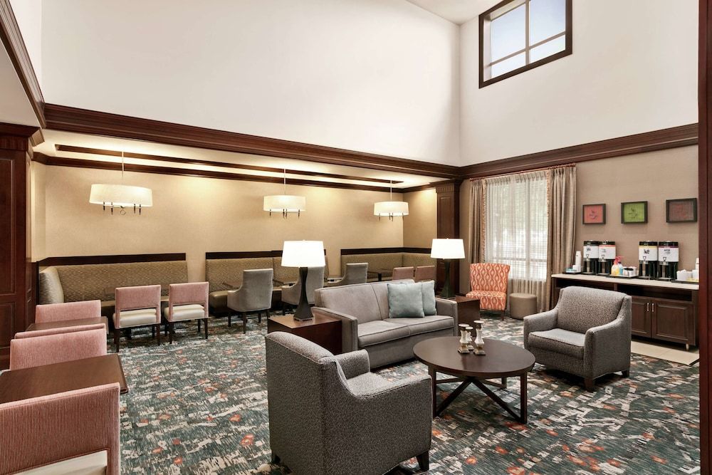 Hampton Inn & Suites Washington-Dulles International Airport 2
