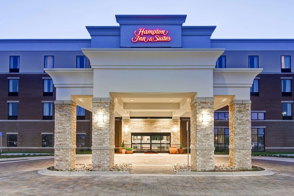 Hampton Inn & Suites Detroit/Troy 1
