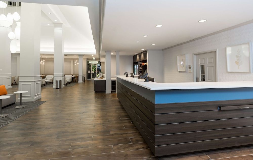 Hilton Garden Inn Oakland/ San Leandro 3