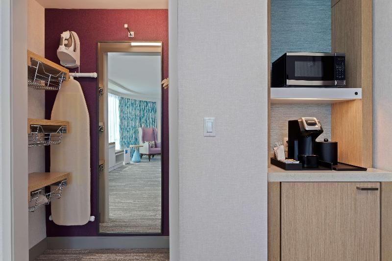 Hilton Garden Inn Boston Brooklin 2