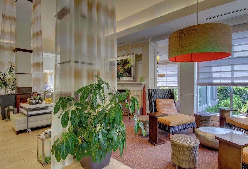 Hilton Garden Inn Norwalk 3