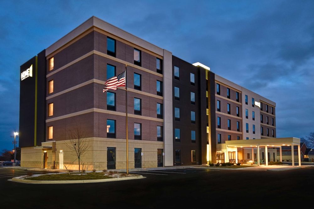 Home2 Suites by Hilton Bowling Green 1