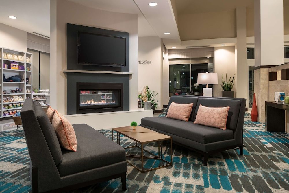 Hilton Garden Inn Denver/Cherry Creek 2