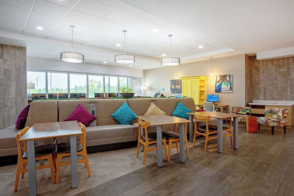 Home2 Suites By Hilton Vero Beach I-95 3