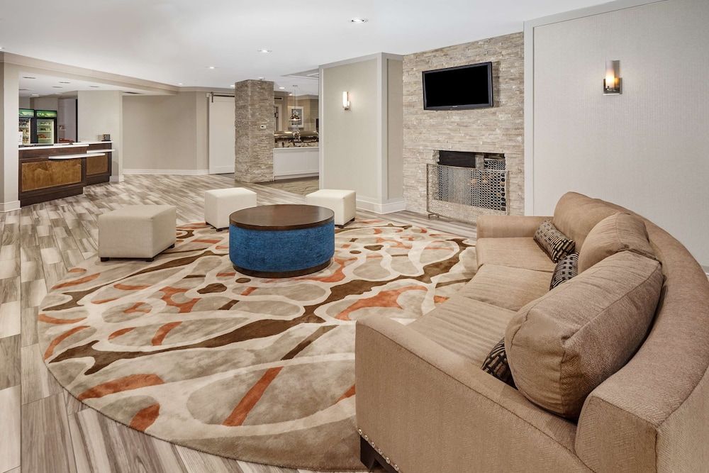 Homewood Suites by Hilton Indianapolis-Keystone Crossing 2