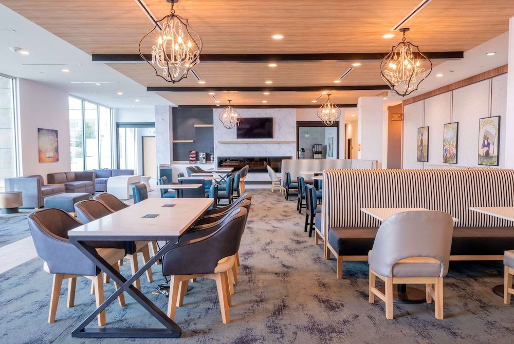 La Quinta Inn & Suites by Wyndham Austin Parmer/Tech Ridge 2