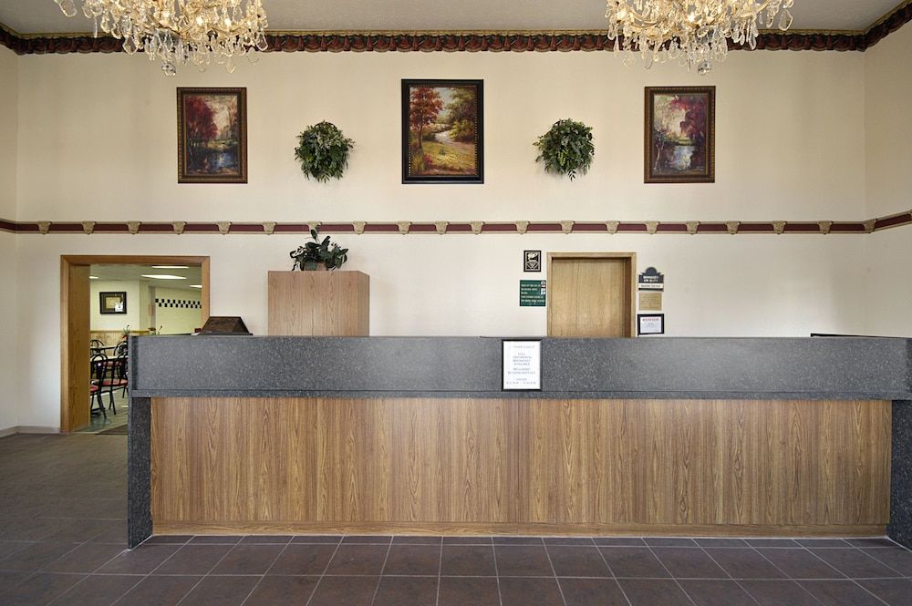 Days Inn By Wyndham Pigeon Forge South 2