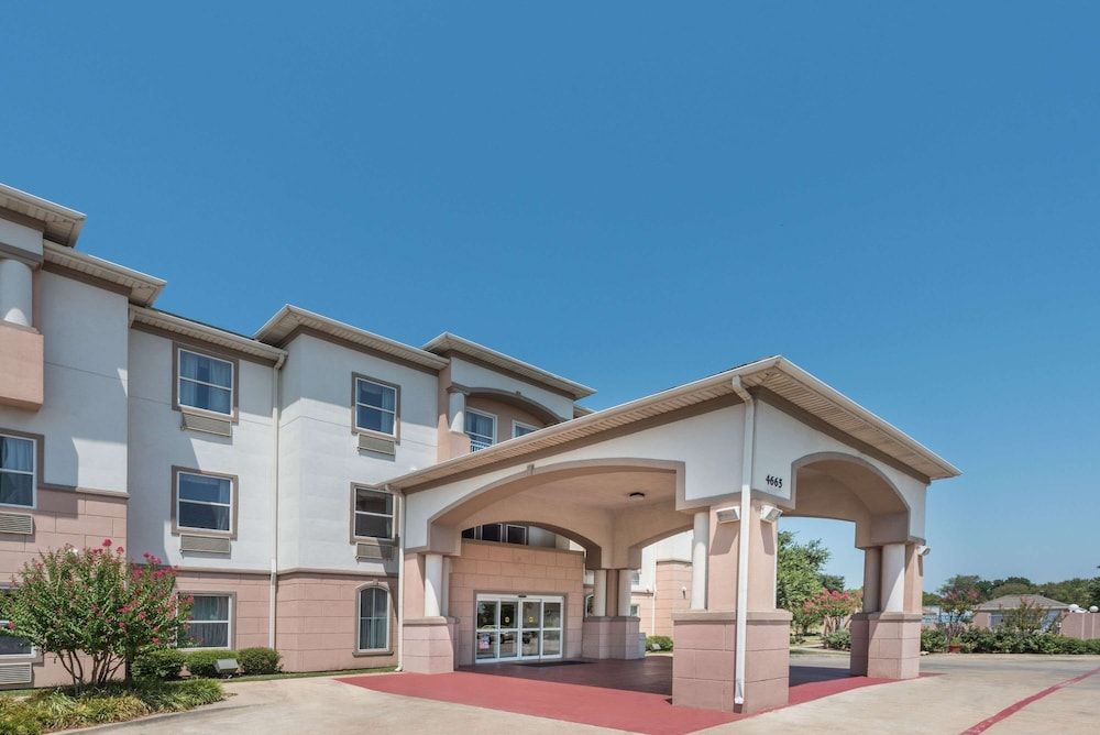 Super 8 by Wyndham Fort Worth Stockyards 2 estrellas en Fort Worth