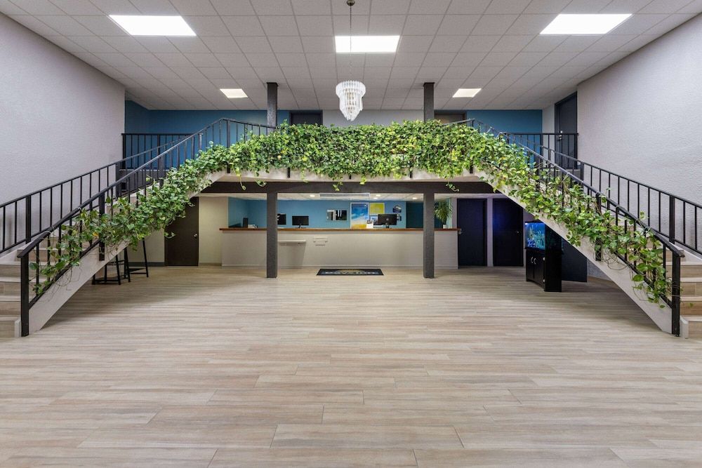 Days Inn by Wyndham Fort Pierce Midtown 2