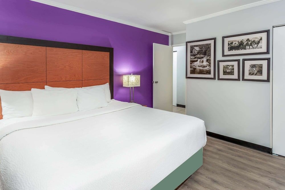 La Quinta Inn by Wyndham Birmingham - Inverness 3 estrellas en Birmingham