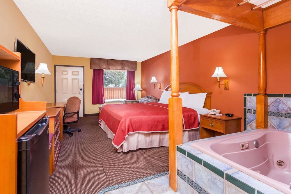 Travelodge by Wyndham Chattanooga/Hamilton Place 2 estrellas en Chattanooga