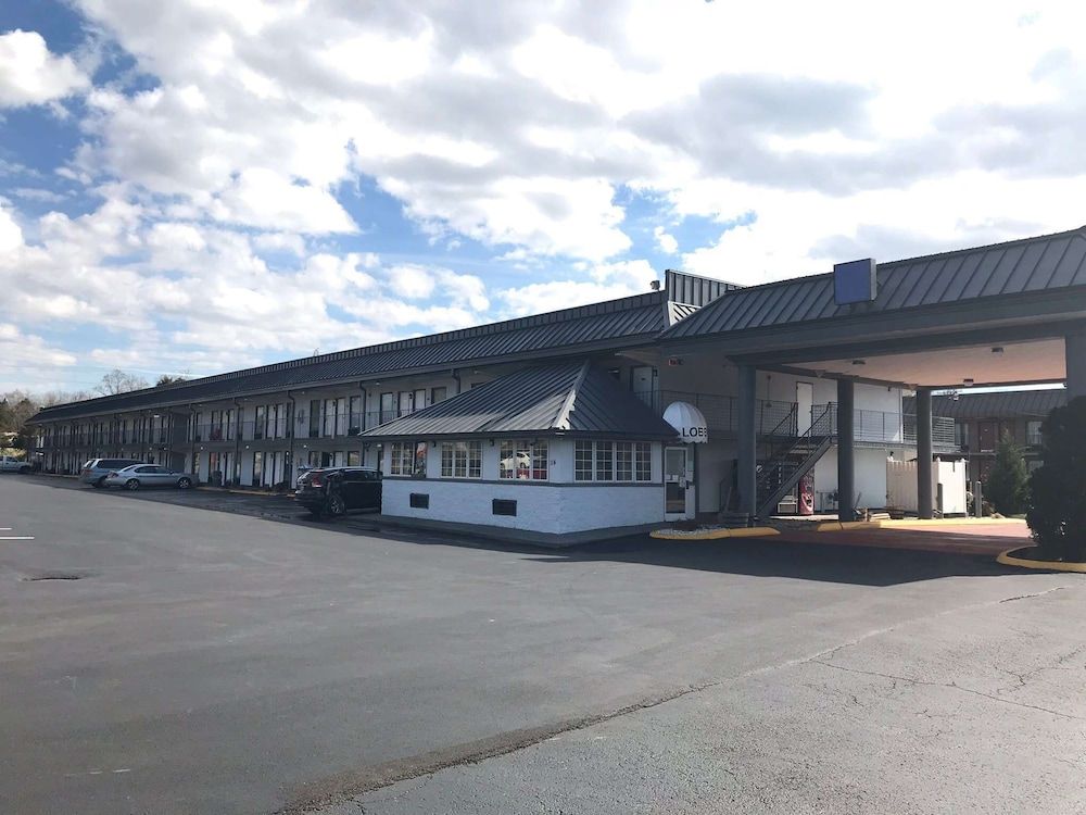 Days Inn by Wyndham Knoxville North 2 estrelas em Knoxville