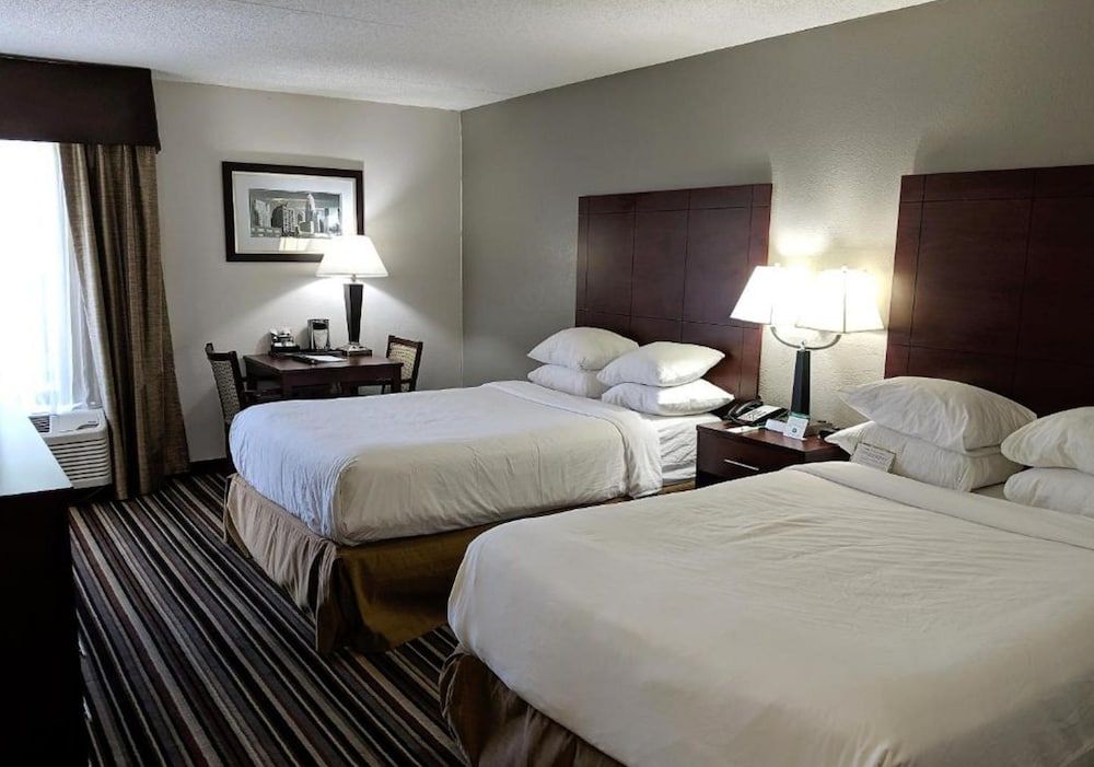 Wyndham Garden Charlotte Airport Southeast 3