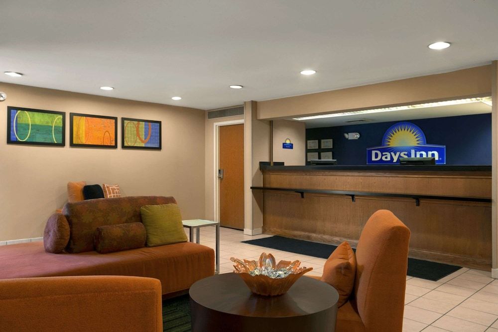 Days Inn by Wyndham Chattanooga/Hamilton Place 2