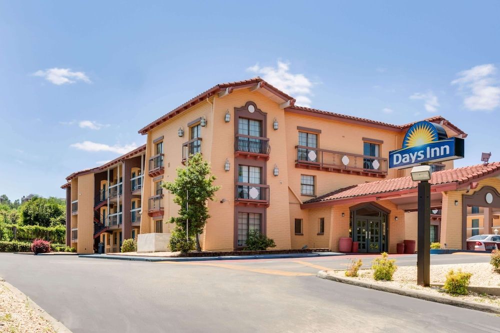 Days Inn by Wyndham Birmingham/West 2 estrellas en Birmingham
