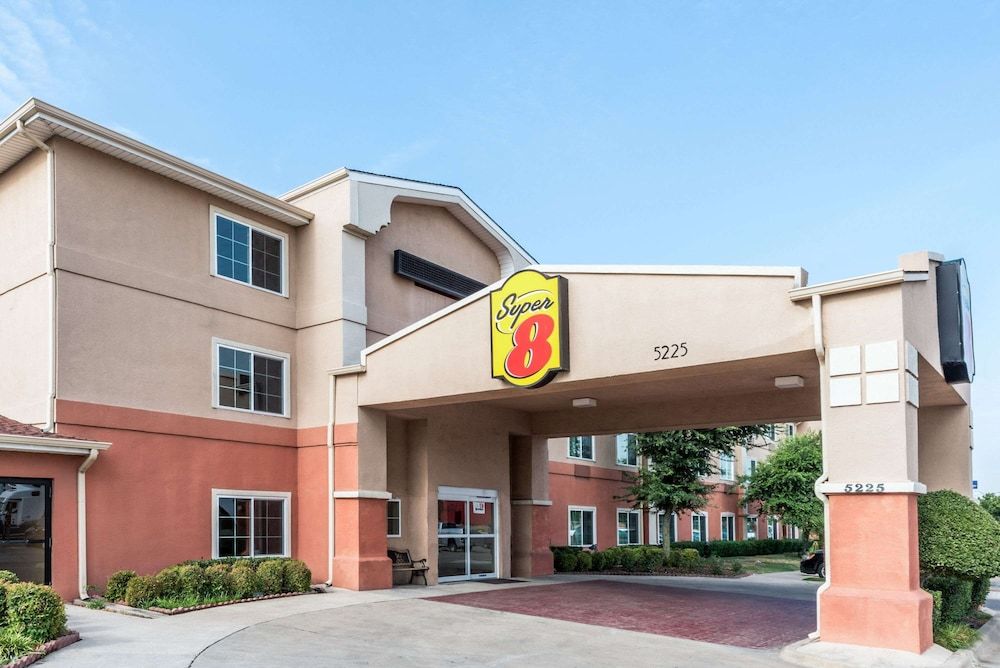 Super 8 by Wyndham Fort Worth North 2 estrellas en Fort Worth