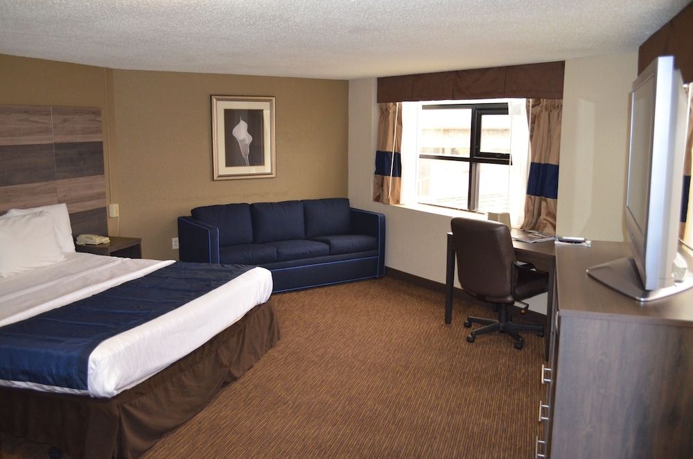 Baymont by Wyndham Downtown Detroit 3