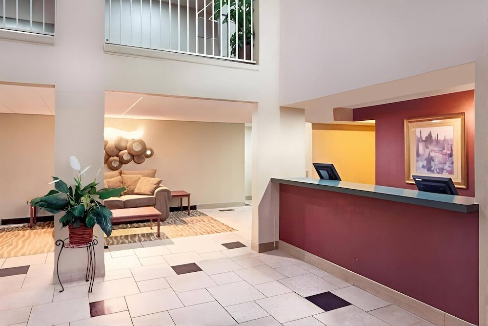 Rodeway Inn & Suites Chandler - Phoenix South I-10 2 estrellas en Chandler