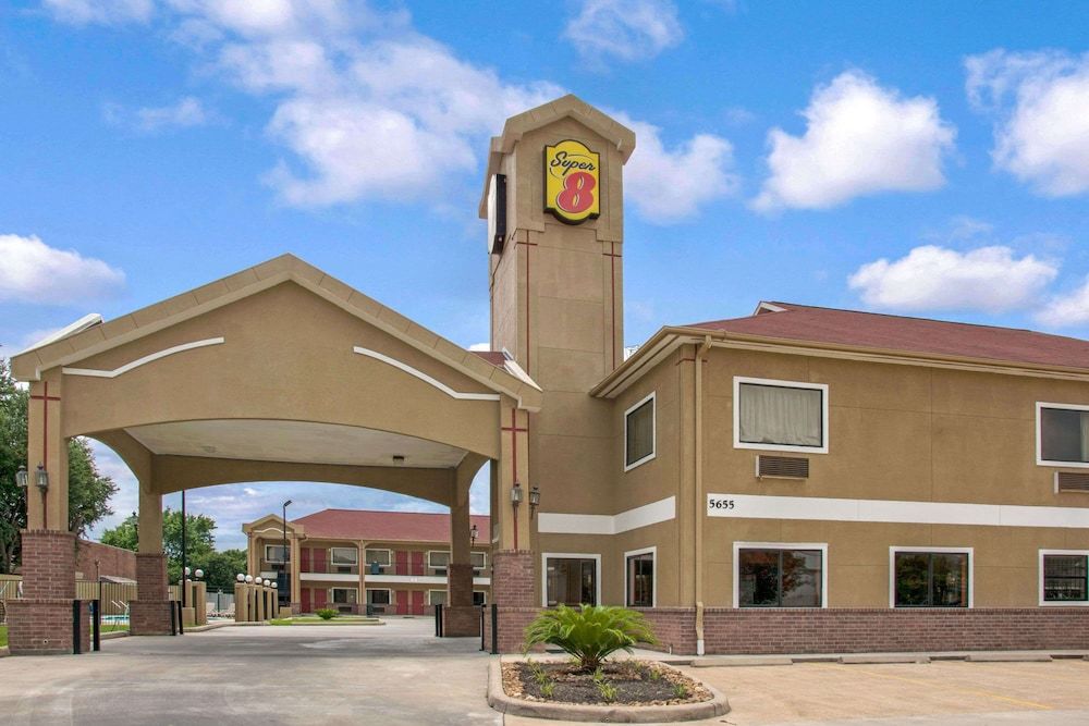 Super 8 by Wyndham Houston/Brookhollow NW 2 estrellas en Houston