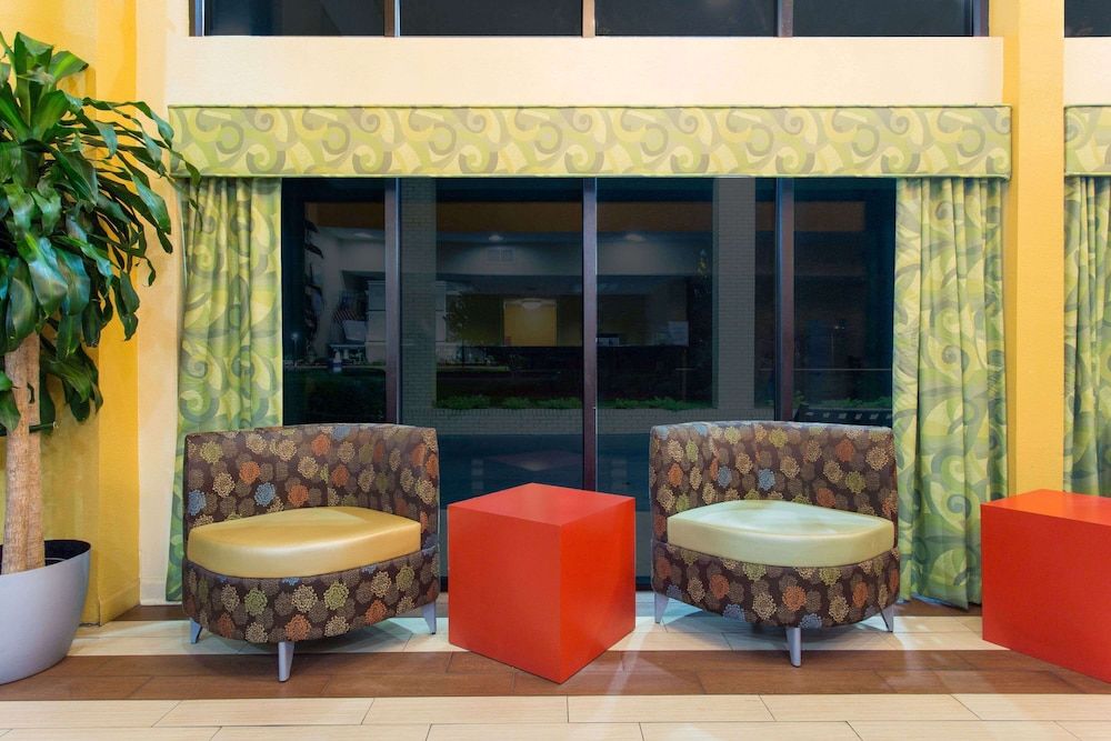 Days Inn by Wyndham Florence/I-95 North 2