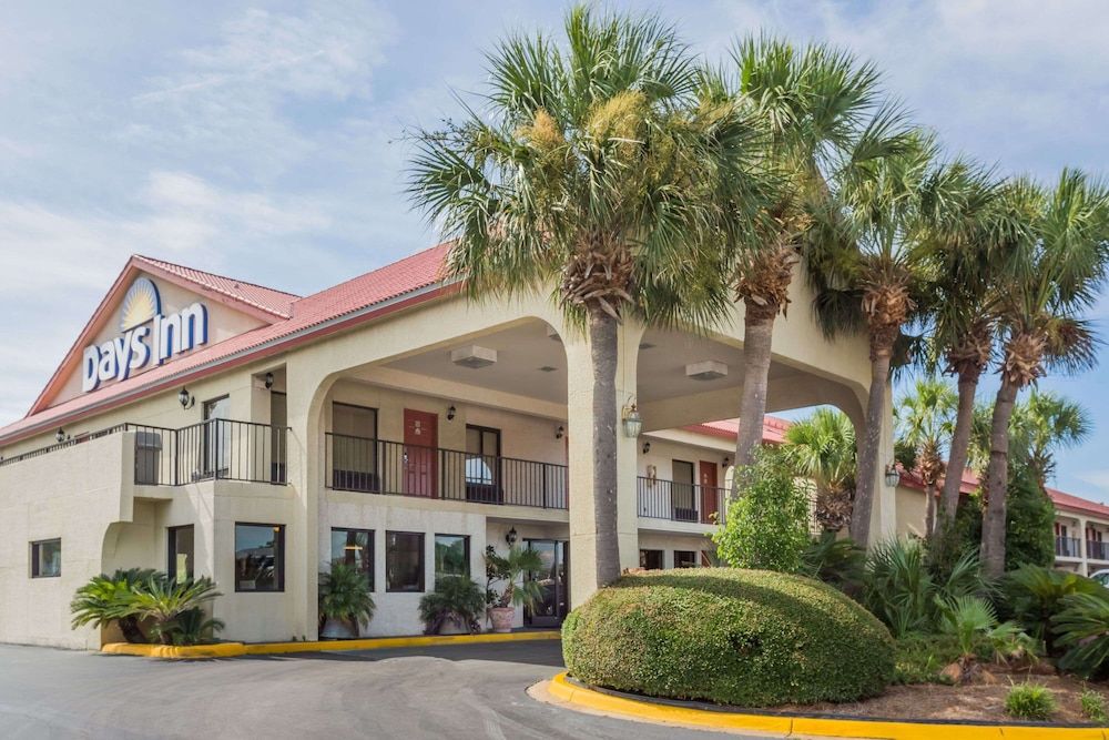 Days Inn by Wyndham Destin 2 estrellas en Destin