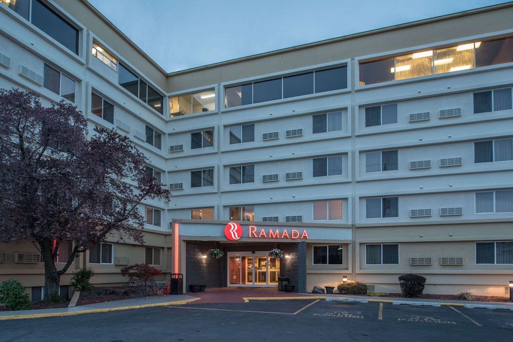 Ramada by Wyndham Downtown Spokane 3 estrelas em Spokane