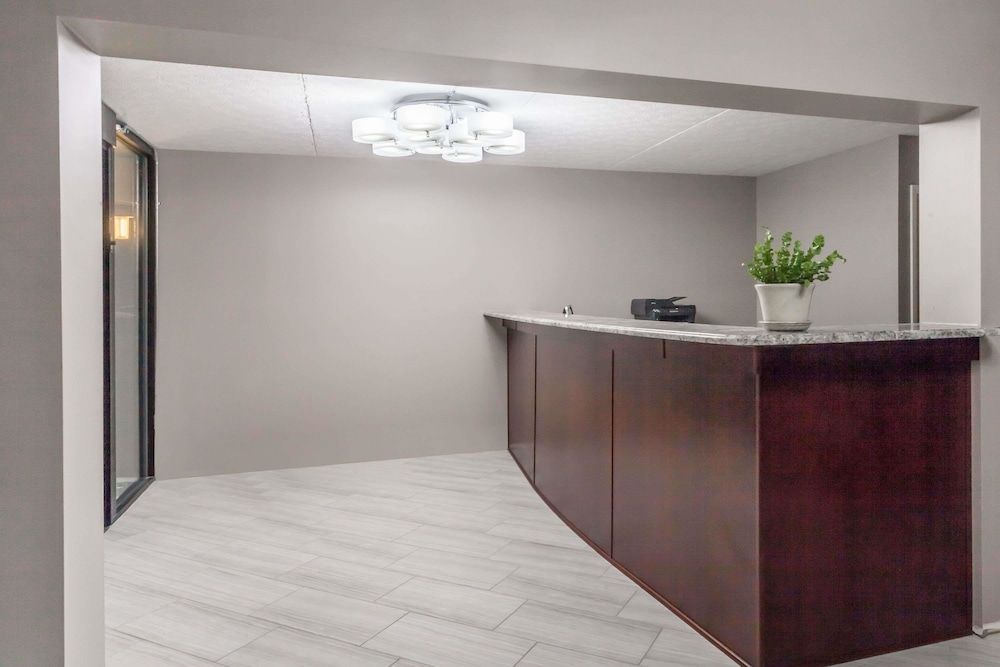 Days Inn by Wyndham Nashville Saint Thomas West Hospital -1 étoiles à Nashville