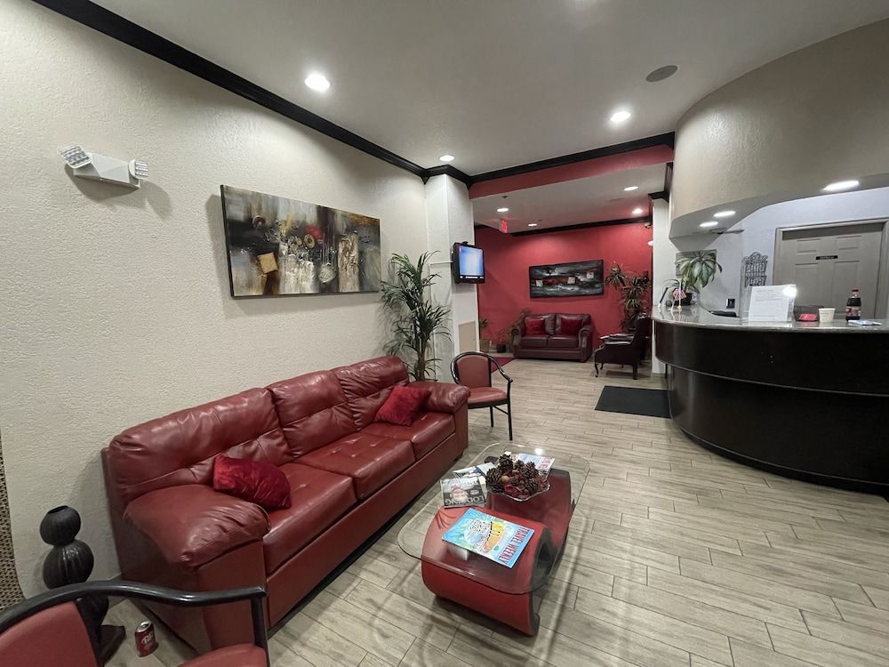Ramada by Wyndham Oklahoma City Airport North 3