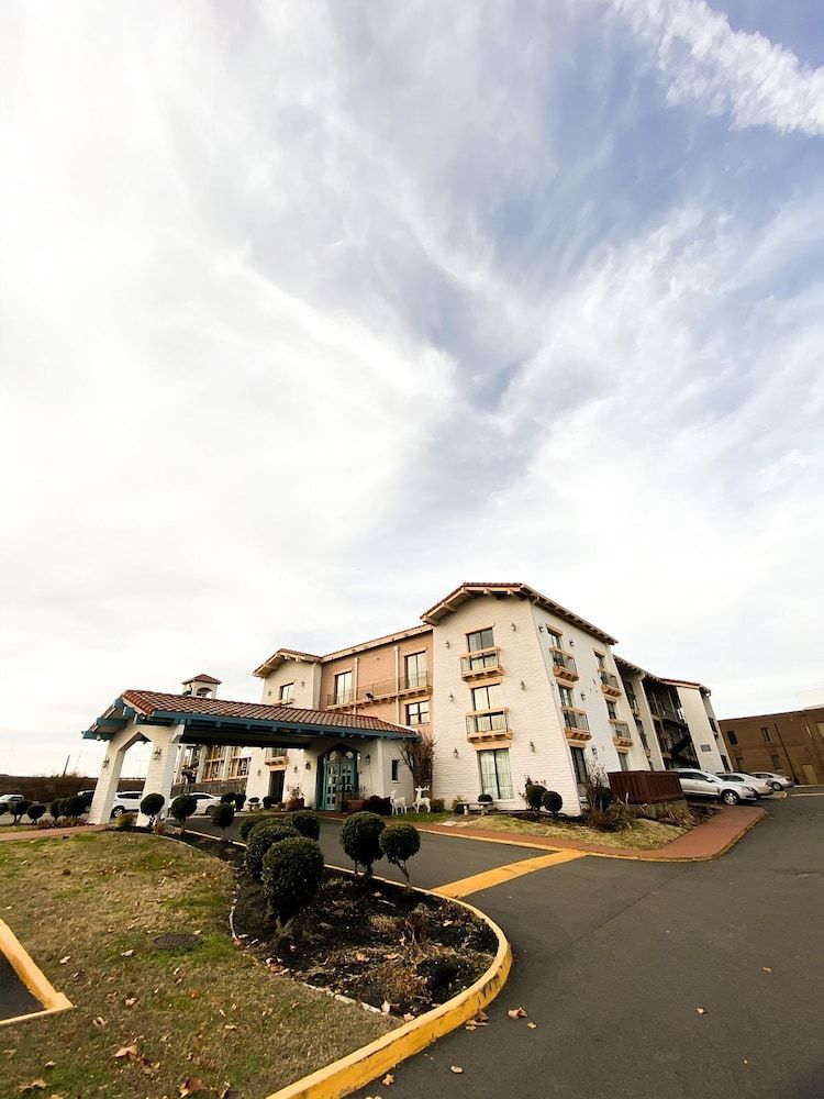 Days Inn by Wyndham Richmond/South 1 estrellas en Richmond