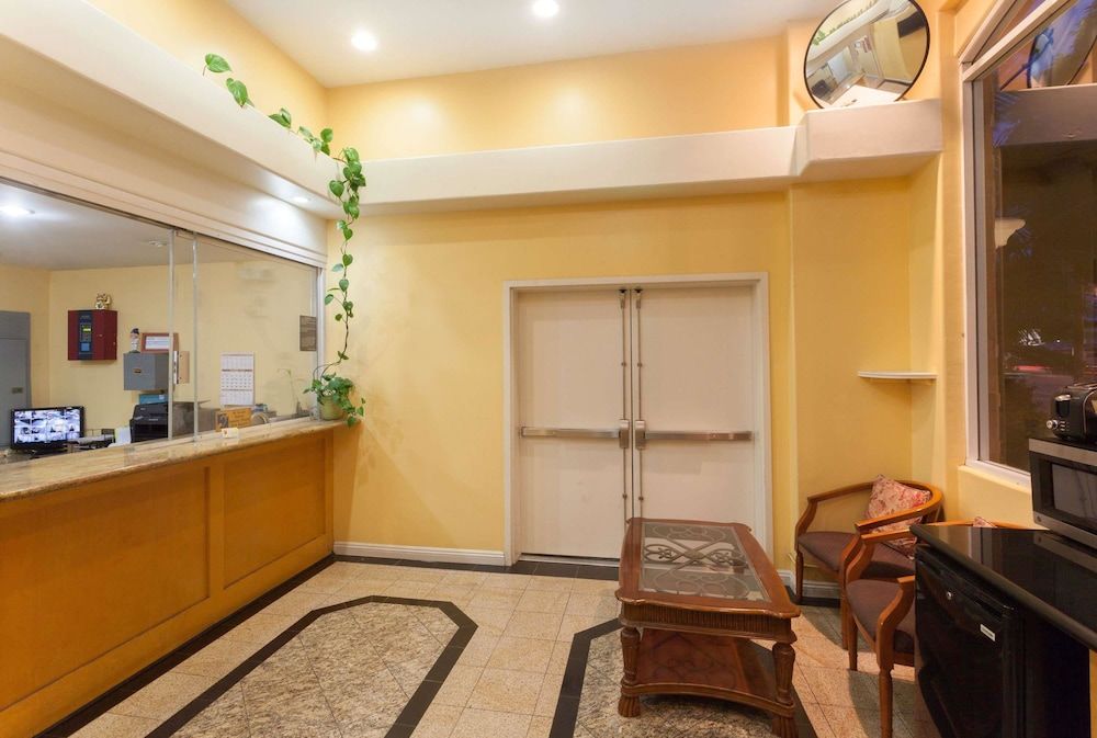 Torrance Inn LAX Airport Area 2