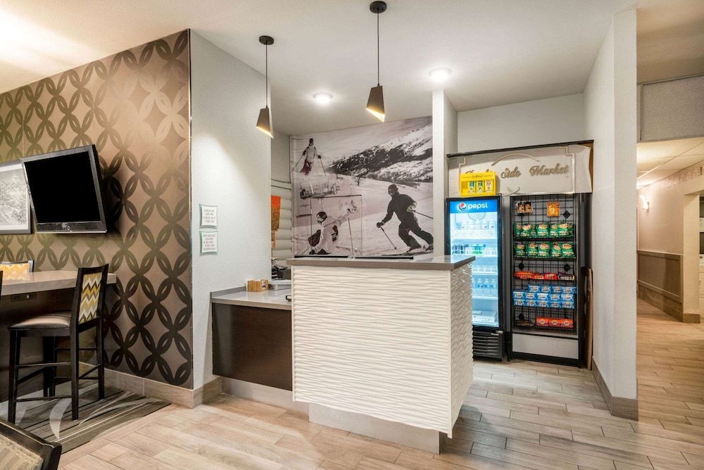 La Quinta Inn by Wyndham Steamboat Springs 2