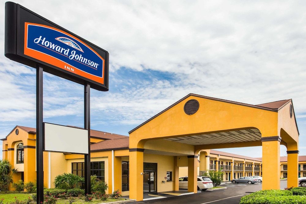 Howard Johnson by Wyndham Panama City 3 étoiles à Panama City Beach