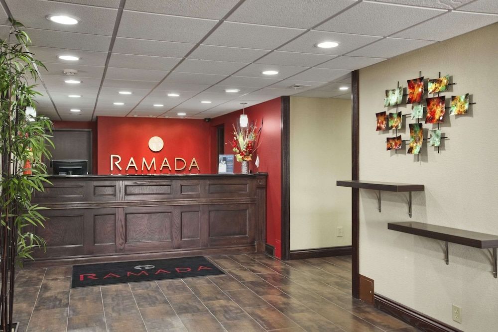 Ramada by Wyndham Tulsa 2