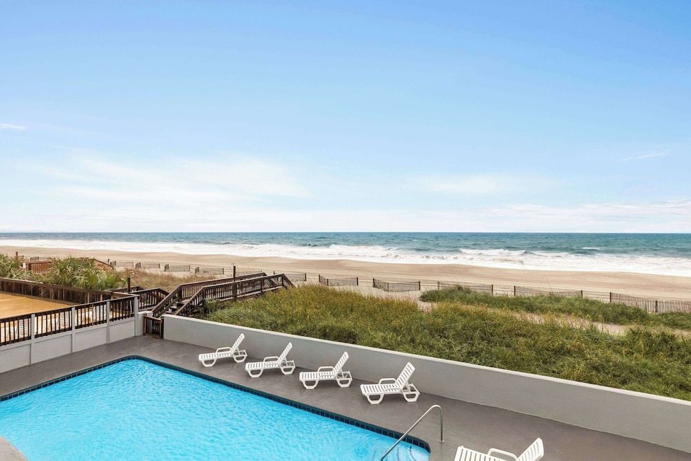Days Inn by Wyndham Myrtle Beach-Beach Front 2 estrellas en Myrtle Beach