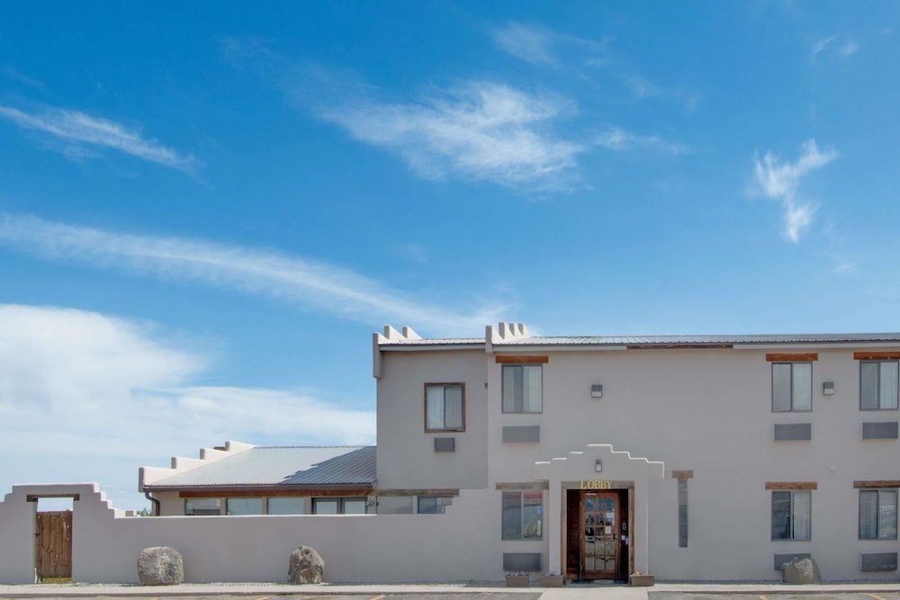 Super 8 by Wyndham Taos 3 estrelas em Taos