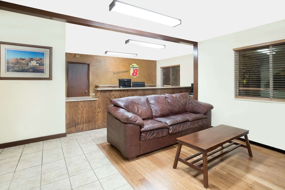 Super 8 by Wyndham St. George UT 2