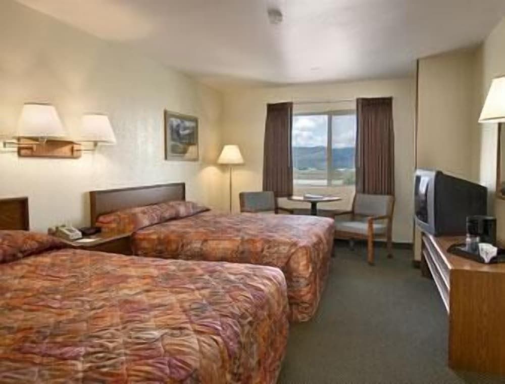 Days Inn by Wyndham Missoula Airport 3