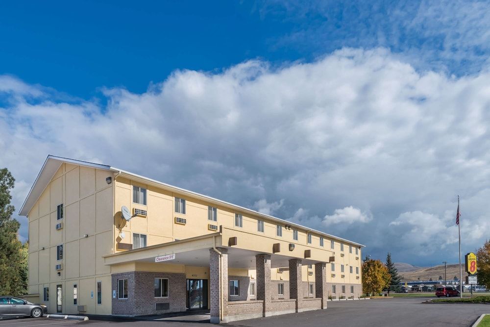 Super 8 by Wyndham Missoula/Reserve St. -1 estrelas em Missoula