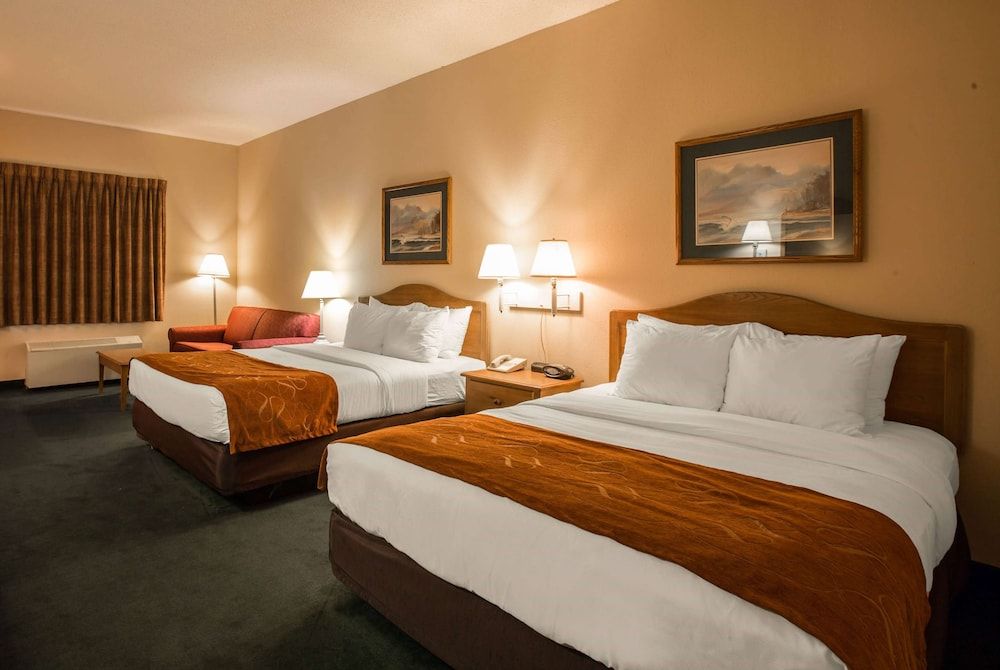 Super 8 by Wyndham Cherokee 3