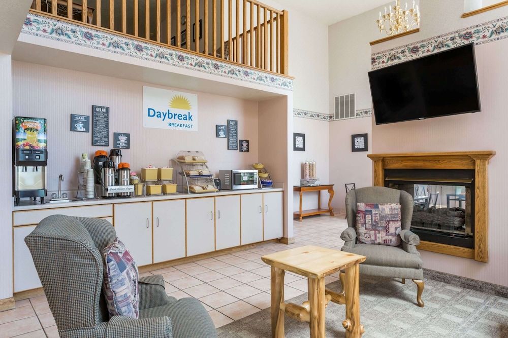 Days Inn by Wyndham Torrey Capital Reef 2