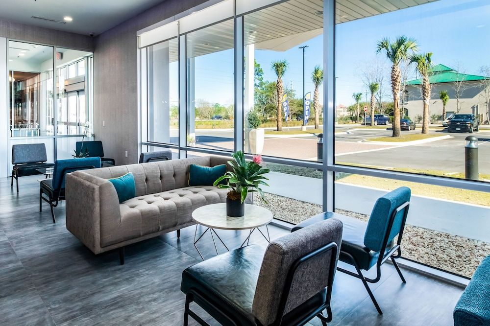 La Quinta Inn Suites Miramar Beach Destin 3