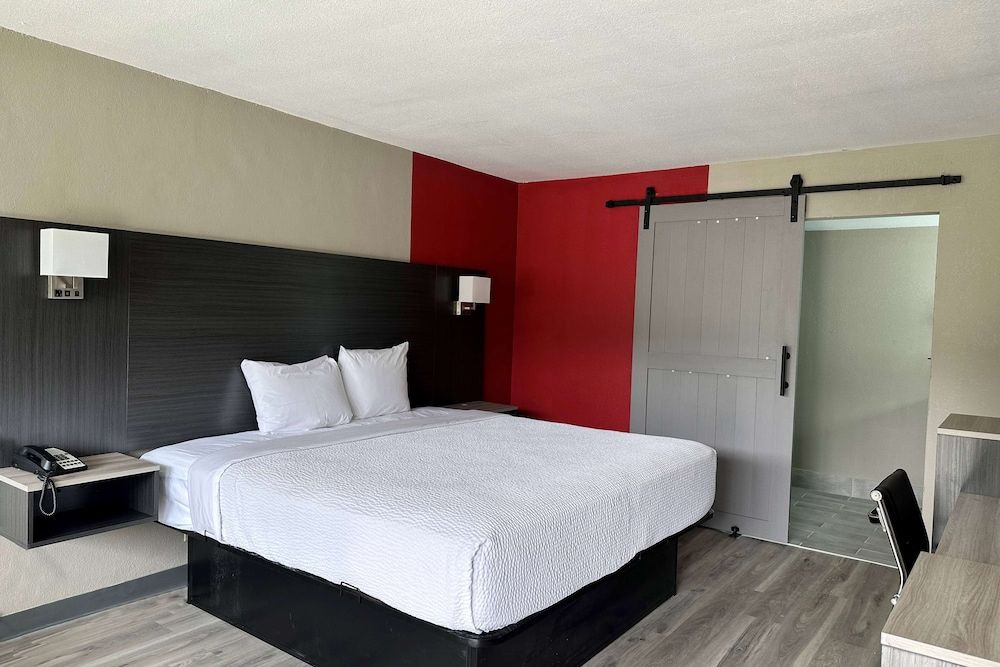 Ramada by Wyndham Cocoa 2