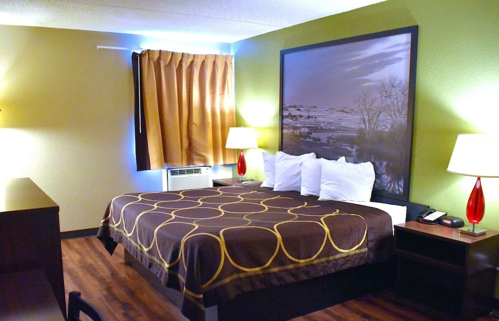 Super 8 by Wyndham Colo. Sprs. Garden Of The Gods 3