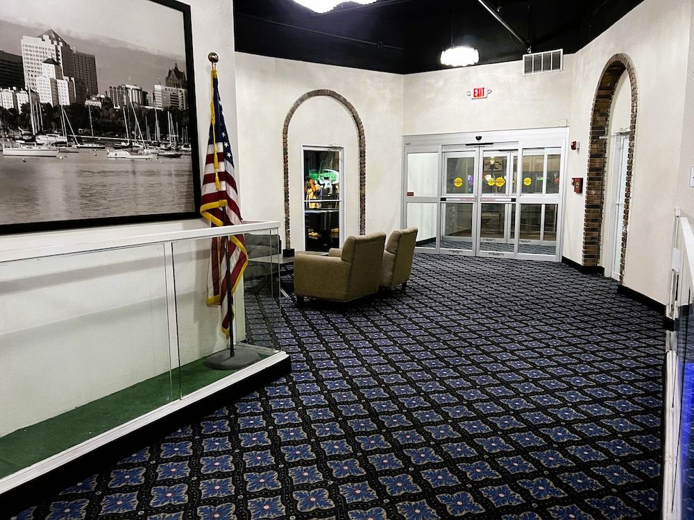 Baymont by Wyndham Delavan Near Lake Geneva 3