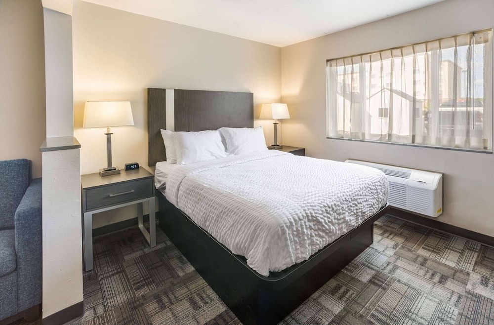 AmericInn by Wyndham Green Bay Near Stadium 2