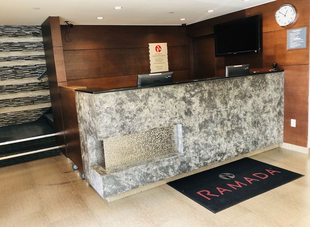 Ramada by Wyndham Staten Island 3