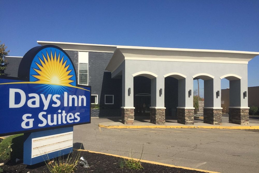 Days Inn & Suites by Wyndham Cincinnati North 2 estrelas em Cincinnati