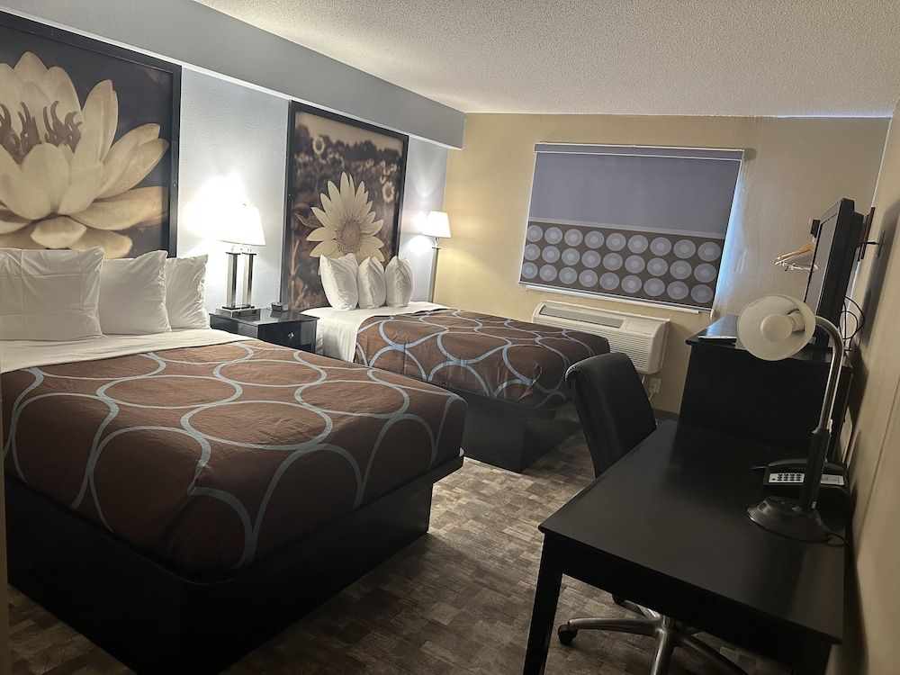 Super 8 by Wyndham Baltimore/Essex Area 3